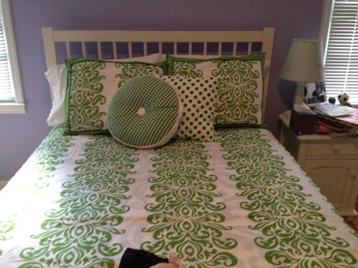 It's not easy being green - planning my daughter's green bedroom - thediybungalow.com