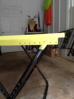 side of painted work table - garage sale finds - thediybungalow.com