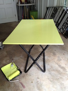 painted work table - garage sale finds - thediybungalow.com