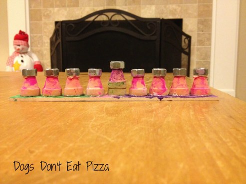 Easy and Inexpensive Holiday Decorations and Gifts - thediybungalow.com