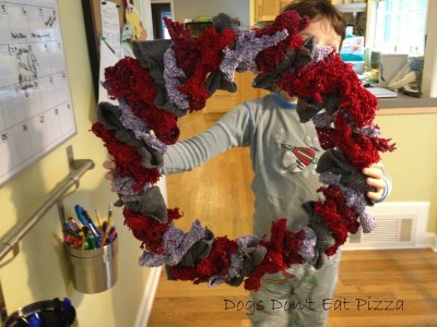 Upcycled scarf and sweater wreath - thediybungalow.com