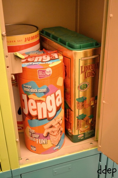 Repurposing Old Lockers for Storage - thediybungalow.com