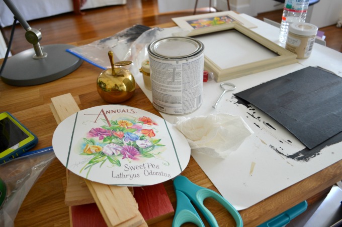 Gray paint and chalkboard paint - Swap It Like It's Hot - thediybungalow.com