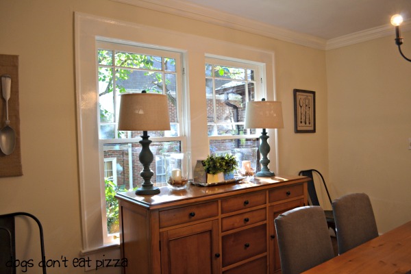 Dining room - 1929 House home tour - thediybungalow.com
