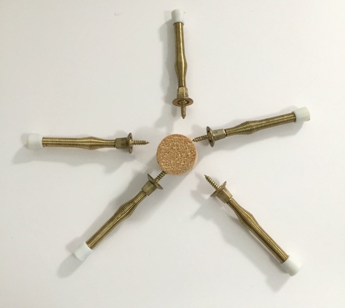 Lay out the hardware to turn it into holiday decor like this snowflake - thediybungalow.com