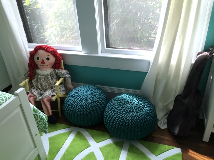 Reading nook under window - my daughter's blue and green bedroom - thediybungalow.com