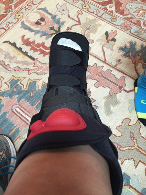 Wearing a walking boot and not DIYing - thediybungalow.com