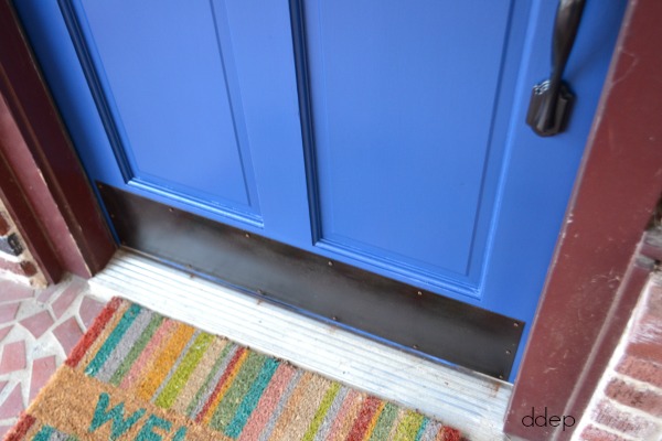 spray painted kickplate to match hardware - Dogs Don't Eat Pizza