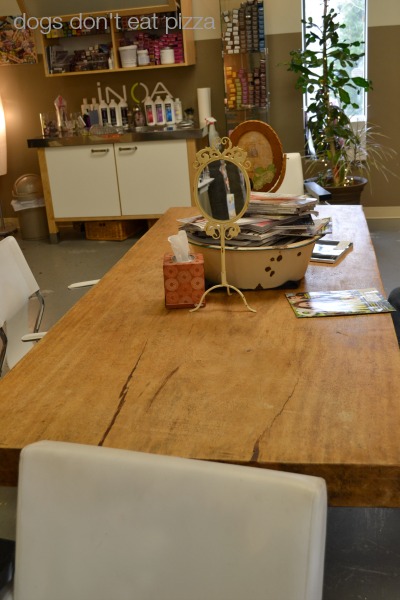 reclaimed-wood-table - Dogs Don't Eat Pizza