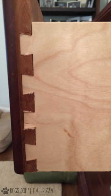 Dovetail joint - thediybungalow.com