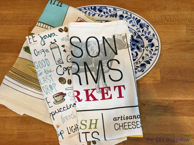 Tea towels can make great art - frame tea towels to make unique art - thediybungalow.com