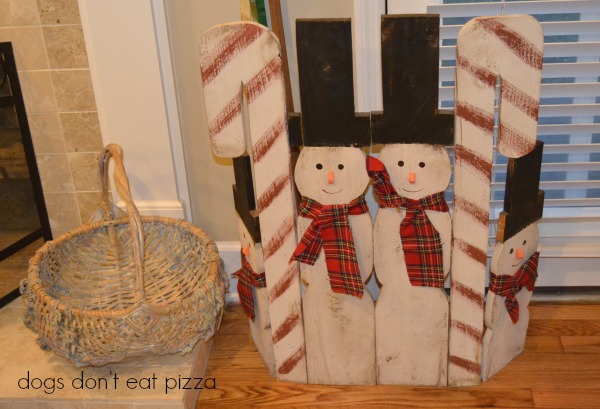 snowmen - 2013 holiday - Dogs Don't Eat Pizza