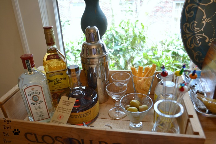 How to create a bar - wine crate - thediybungalow.com