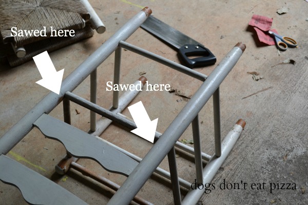 How to make a bench from an old headboard - thediybungalow.com