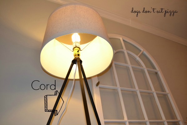 how to make a tripod lamp - thediybungalow.com