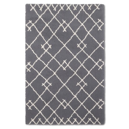 Target Kenya-fleece rug - thediybungalow.com