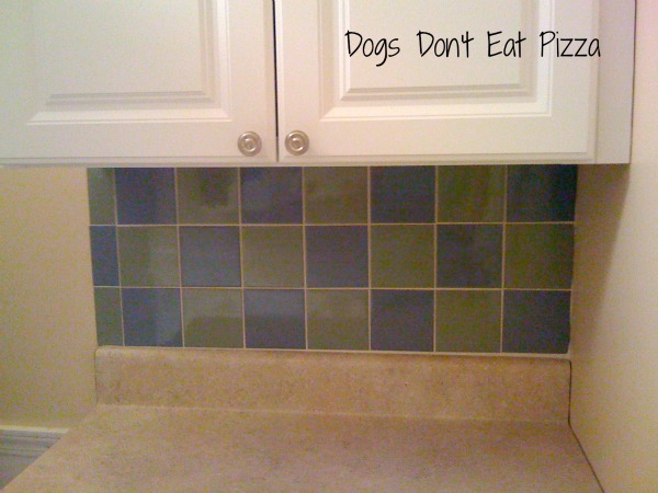 DIY requires confidence, which allowed me to tile a backsplash - thediybungalow.com