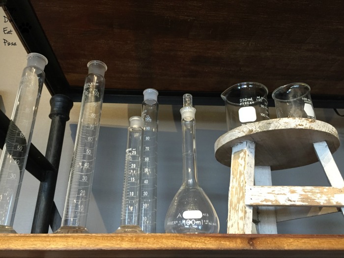 Test tubes for a bar - thediybungalow.com