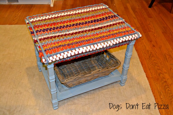 finished table side view