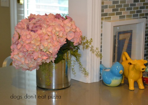 vase with Rustoleum mirror spray paint - Dogs Don't Eat Pizza