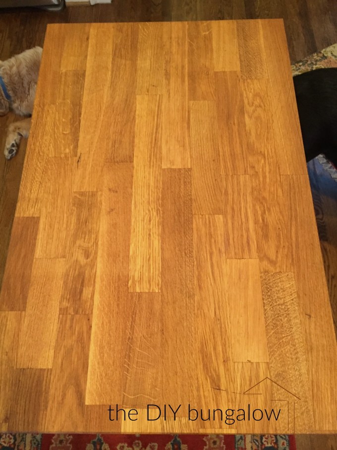 Butcher block looks much better after reviving it - it's easy to do! - thediybungalow.com