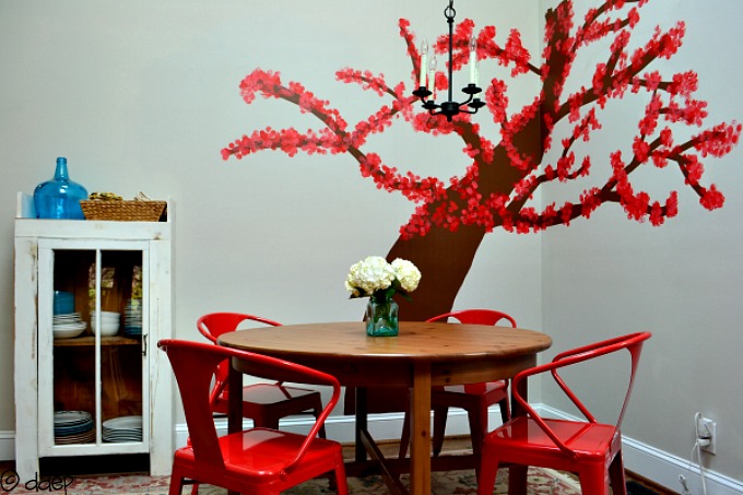 finished tree and breakfast room - Dogs Don't Eat Pizza