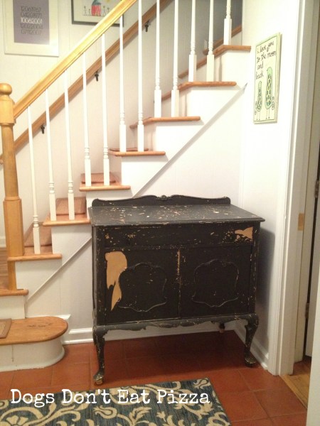 shabby-painted-chest - Dogs Don't Eat Pizza