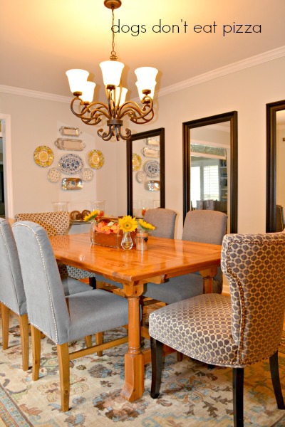 Dining room mixing modern and traditional style - thediybungalow.com