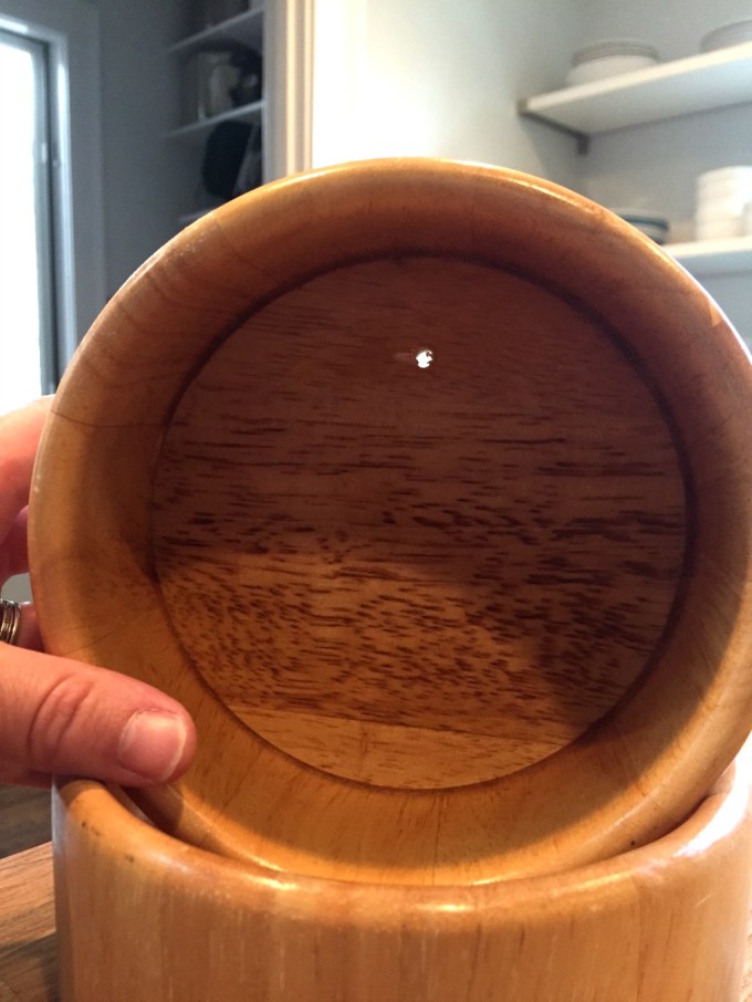 Hole for hanging DIY wooden wall planters - thediybungalow.com