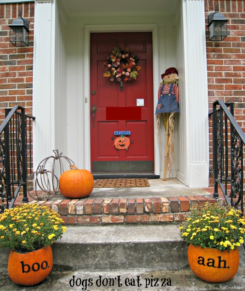 Halloween-door-pumpkin-planters - all things fall - Dogs-Don't-Eat-Pizza