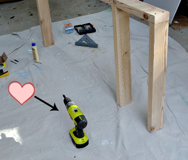 I love my drill - five tools I can't DIY without - thediybungalow.com