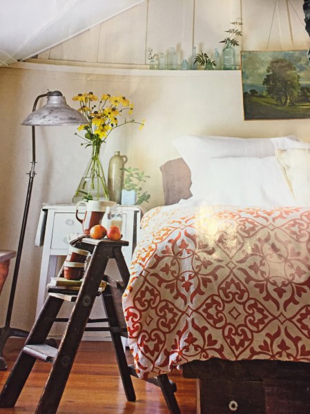 My inspiration photo for the guest room before and after - thediybungalow.com