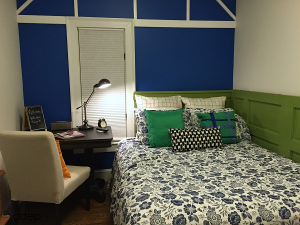 completed daybed - how to build a daybed from old doors - thediybungalow.com