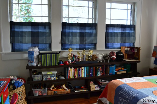 son's bedroom after - long bookcase organizes the stuff - Dogs Don't Eat Pizza