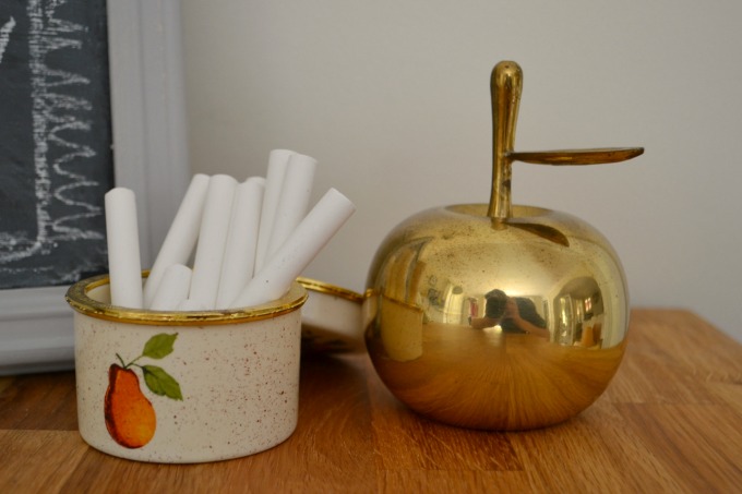 Chalk tin and apple - Swap It Like It's Hot - thediybungalow.com
