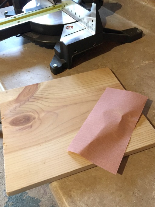 How to Build a Cookbook Stand - thediybungalow.com