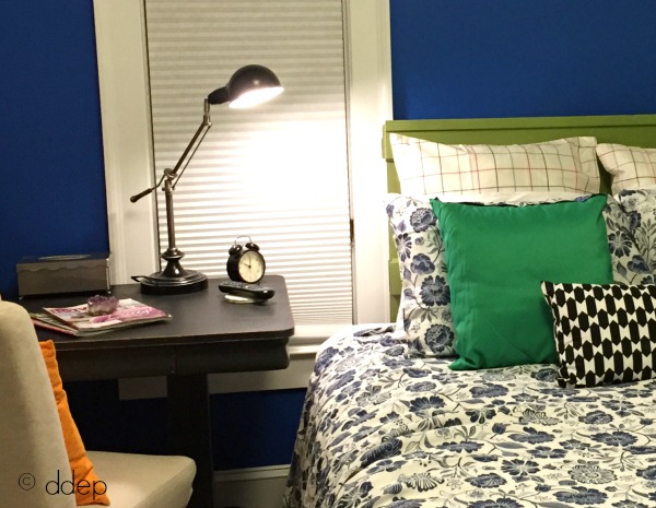 Reading table for guests in the guest room before and after - thediybungalow.com