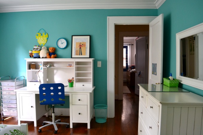 Desk and dresser in my daughter's blue and green bedroom - thediybungalow.com