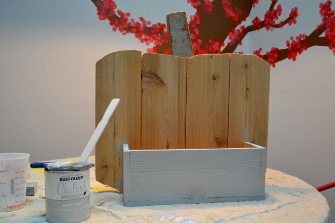 How to build a Rustic Pumpkin Stand for football season for your living room - thediybungalow.com