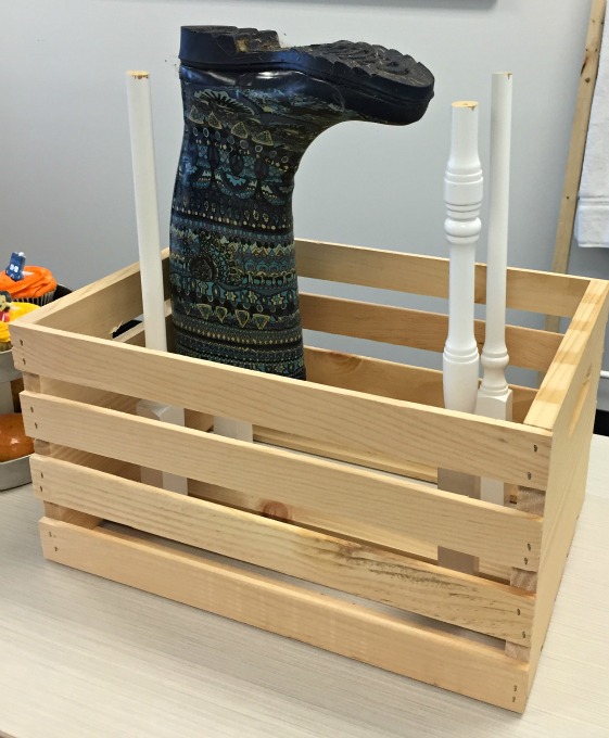Boot Holder - Five Ways to Repurpose Stair Spindles - thediybungalow.com