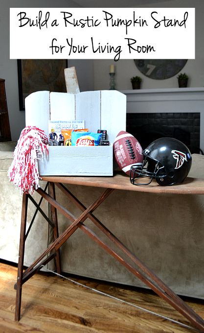 How to build a Rustic Pumpkin Stand for football season for your living room - thediybungalow.com