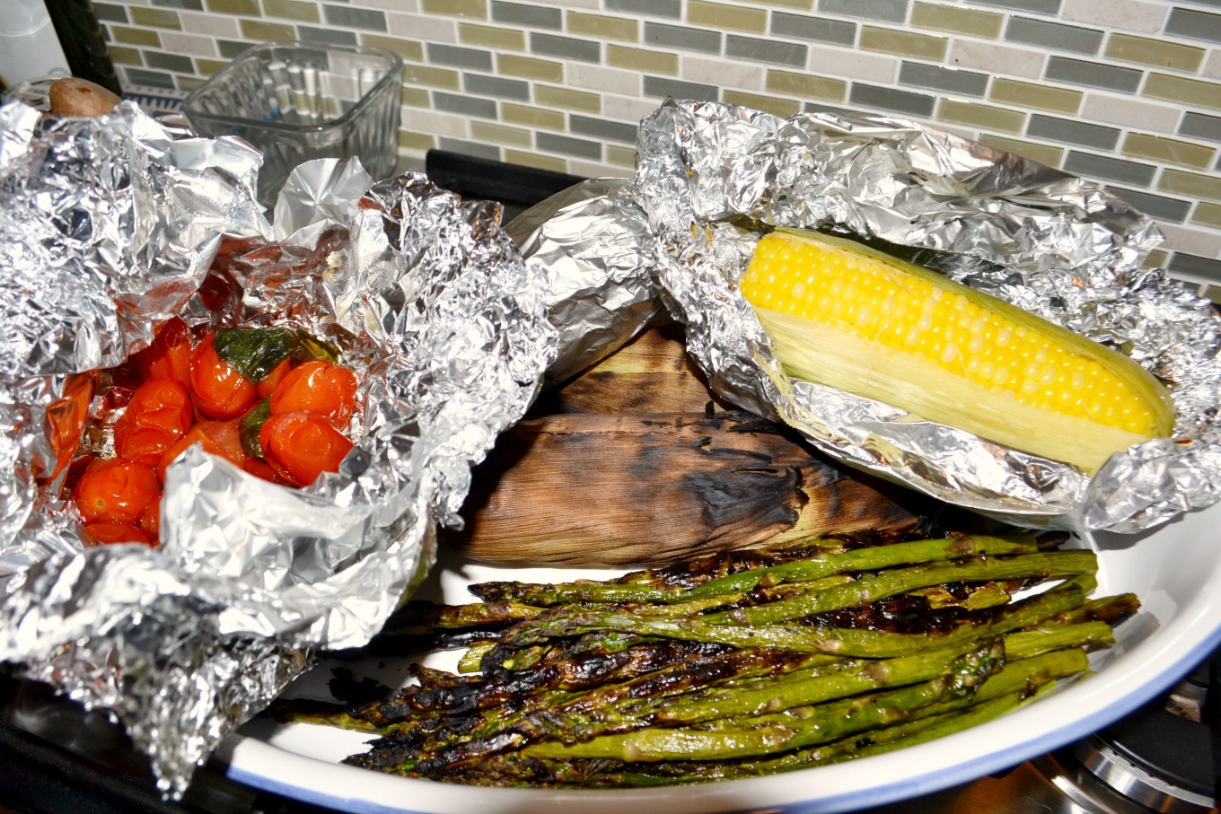 Grilled vegetables is one of my favorite easy recipes for the grill - thediybungalow.com