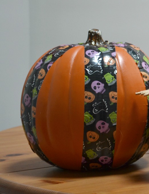 Duct tape to decorate craft store pumpkin for Halloween / thediybungalow.com