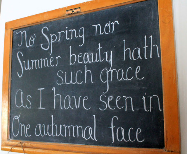 Autumn chalkboard from Brandywine Cottage - all things fall - Dogs Don't Eat Pizza