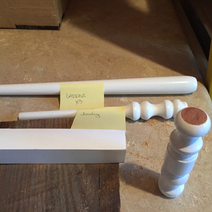 Five Projects with Stair Spindles at thediybungalow.com