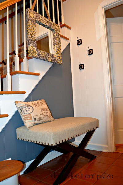 entry mirror raised - Finish It Friday - Dogs Don't Eat Pizza